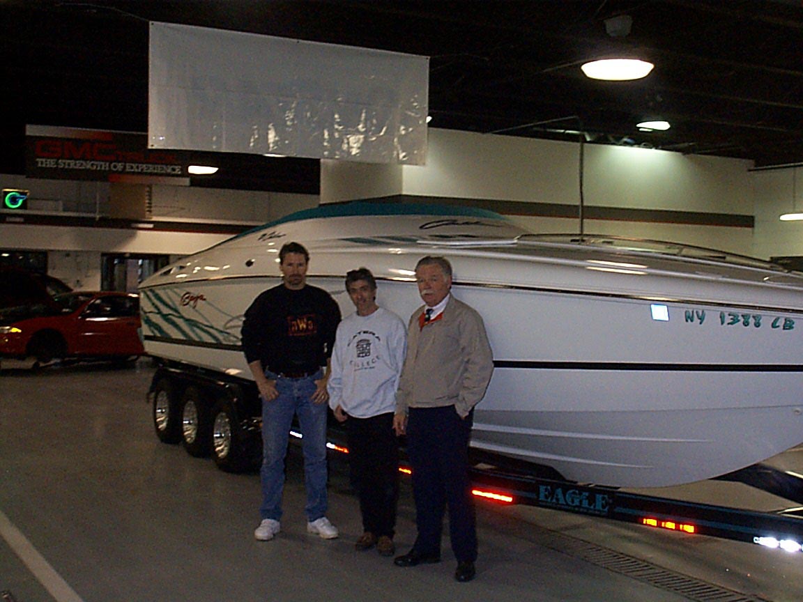 sidsboat.jpg (141940 bytes)